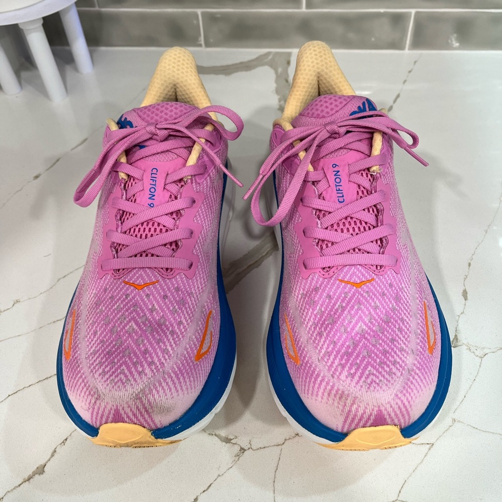 Hoka Clifton 9 WIDE Running Shoes. Women’s Size 9D Color Pink - Picture 5 of 10